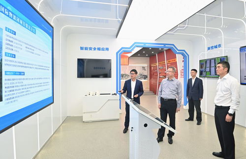 郭元強(qiáng)調(diào)研國家物流樞紐城市建設(shè)工作 構(gòu)建現(xiàn)代物流體系 推動產(chǎn)業(yè)轉(zhuǎn)型升級 把交通區(qū)位優(yōu)勢轉(zhuǎn)化為國內(nèi)國際雙循環(huán)樞紐鏈接優(yōu)勢 武漢市人民政府門戶網(wǎng)站